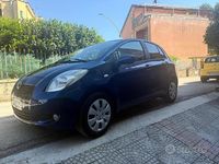 Usata Toyota Yaris 89 CV (65 kW) 2006 Blu Berlina