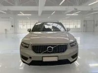 Usata Volvo XC40 Inscription 179 CV (131 kW) 2021 Grigio SUV