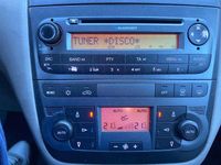 Usata Fiat Grande Punto Emotion 90 CV (66 kW) 2006 Argento Utilitaria