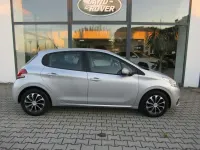 Usata Peugeot 208 Allure 75 CV (55 kW) 2016 Argento Utilitaria