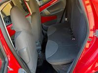Occasion Peugeot 107 68 ch (50 kW) 2006 Rouge Citadine