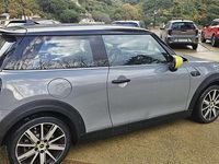 Usata Mini Cooper SE 75 kW (102 CV) 2022 Grigio Utilitaria