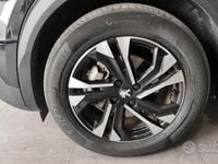 Usata Peugeot e-2008 Allure 100 kW (136 CV) 2021 Nero SUV