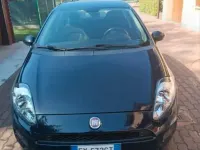 Usata Fiat Grande Punto 77 CV (56 kW) 2014 Nero Utilitaria