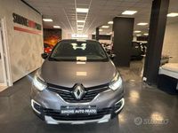 Usata Renault Captur Bose Edition 90 CV (66 kW) 2017 Grigio SUV
