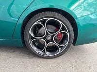 Usata Alfa Romeo Giulia Veloce 160 CV (117 kW) 2025 Verde Berlina