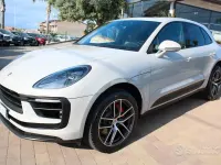 Usata Porsche Macan 381 CV (280 kW) 2022 Grigio gesso SUV