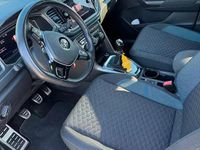 Usado VW T-Roc IQ Drive 116 CV (85 kW) 2019 Gris SUV