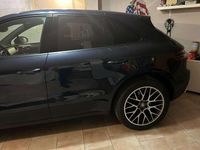 Usata Porsche Macan 247 CV (181 kW) 2018 Blu/azzurro SUV