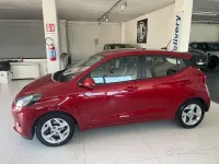 Usata Hyundai i10 67 CV (49 kW) 2021 Rosso Utilitaria