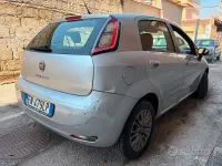 Usata Fiat Punto Sport 95 CV (69 kW) 2012 Grigio Utilitaria