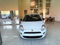 Usata Fiat Grande Punto 75 CV (55 kW) 2014 Bianco Utilitaria