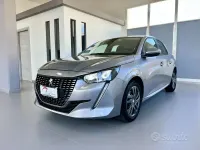 Usata Peugeot 208 Active 102 CV (75 kW) 2021 Grigio Utilitaria