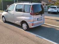 Usata Toyota Verso 2002 Grigio Monovolume