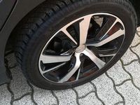 Usata Peugeot 2008 110 CV (80 kW) 2017 Rosso SUV