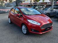 Usata Ford Fiesta Titanium 75 CV (55 kW) 2016 Rosso Utilitaria