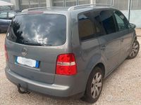 usata VW Touran 1.9 TDI 105CV Highline