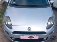 Usata Fiat Punto Lounge 85 CV (62 kW) 2015 Grigio Berlina