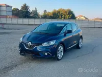Usata Renault Scénic IV 110 CV (80 kW) 2018 Bluazzurro Monovolume