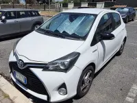 Usata Toyota Yaris Hybrid Active 75 CV (55 kW) 2017 Berlina