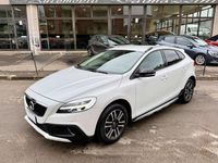 Usata Volvo V40 CC 190 CV (139 kW) 2018 Bianco Station wagon