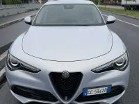 Usata Alfa Romeo Stelvio Sprint 190 CV (139 kW) 2021 Bianco lunare metallizato SUV