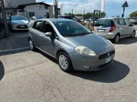 Usata Fiat Grande Punto Emotion 95 CV (69 kW) 2006 Grigio Utilitaria