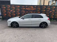 Usata Mercedes 180 Premium 137 CV (100 kW) 2019 Grigio chiaro Berlina