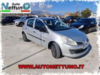 Usata Renault Clio II Dynamique 75 CV (55 kW) 2007 Arancione Berlina