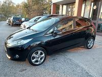 Usata Ford Fiesta Titanium 68 CV (50 kW) 2010 Nero Berlina
