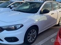 Usata Fiat Tipo Easy 120 CV (88 kW) 2020 Bianco Station wagon