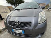 Usata Toyota Yaris 2008 Grigio Utilitaria