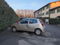 Usata Fiat Punto 73 CV (53 kW) 2007 Giallo Berlina