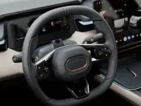 Nuova Lynk & Co 08 139 CV (102 kW) 2026 Sparkling black SUV