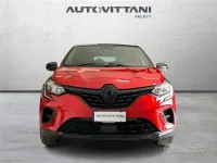 Usata Renault Captur Rive Gauche 143 CV (105 kW) 2022 Rosso SUV