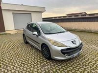 Usata Peugeot 207 68 CV (50 kW) 2006 Argento Berlina