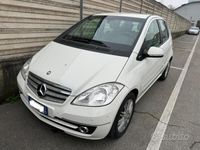 usata Mercedes A180 A 180 BlueEFFICIENCY Style