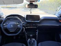 Usata Peugeot 208 Active 102 CV (75 kW) 2021 Argento Utilitaria