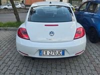 Usata VW Beetle 105 CV (77 kW) 2014 Bianco Utilitaria