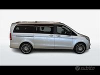 Usata Mercedes V220 Premium 163 CV (119 kW) 2022 Grigio chiaro Monovolume