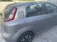 Usata Fiat Punto S 84 CV (61 kW) 2012 Utilitaria