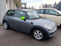 Usata Mini Cooper 75 CV (55 kW) 2010 Grigio Utilitaria