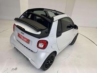 Usata Smart ForTwo Cabrio Brabus 109 CV (80 kW) 2017 Bianco Cabrio