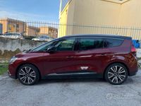 Usata Renault Grand Scénic IV Initiale Paris 160 CV (117 kW) 2018 Rosso Monovolume