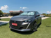 Usata Peugeot 208 Allure 101 CV (74 kW) 2021 Grigio Utilitaria