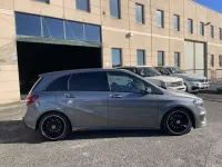 Usata Mercedes B250 Premium 211 CV (155 kW) 2018 Montagna Utilitaria