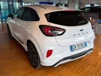 Usata Ford Puma ST-Line 125 CV (91 kW) 2023 Froz white SUV