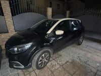 Usado Renault Captur 90 CV (66 kW) 2016 SUV