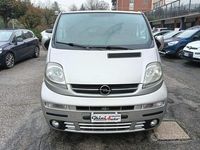 Usata Opel Vivaro 101 CV (74 kW) 2003 Grigio Monovolume