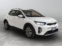 Usata Kia Stonic Urban 82 CV (60 kW) 2023 Bianco SUV